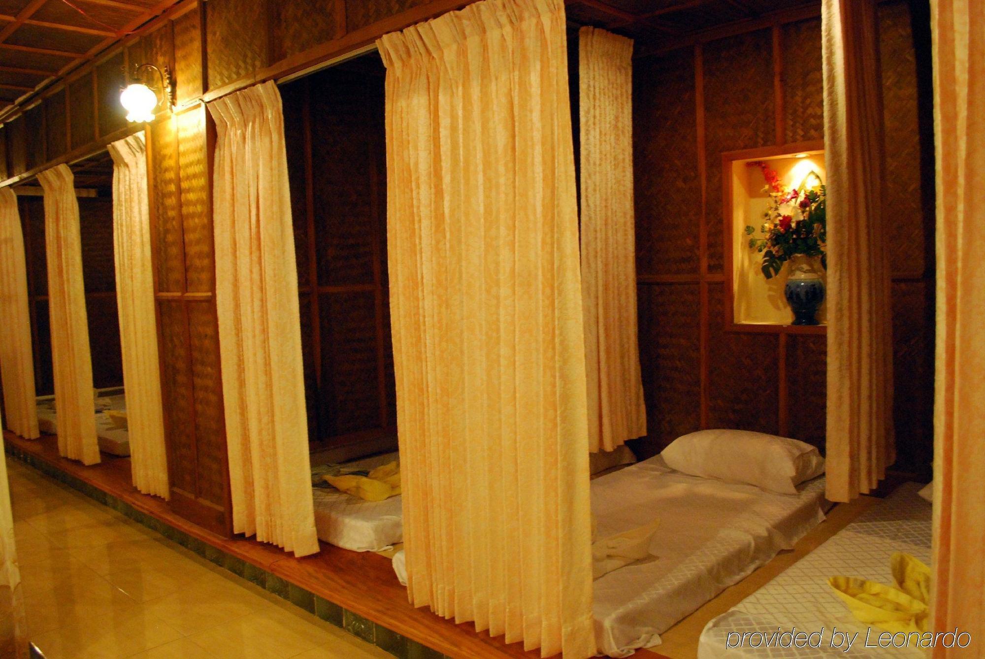 Sengtawan Riverside Hotel Вьентьян Удобства фото